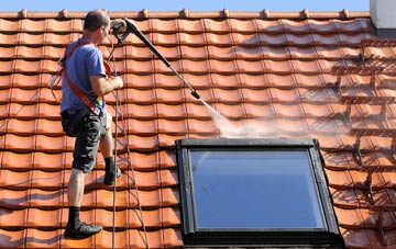 roof cleaning Clawton, Devon